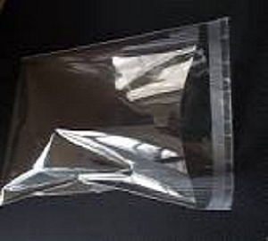 polyproplene-bags-30-40-micron-with-swanky-tape-re-sealable-tape-b